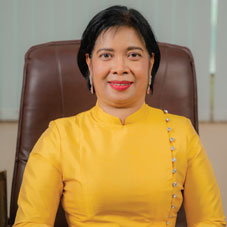  Sandar Shwe,   Managing Director