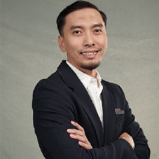 Anjas Jati Kesuma, Finance & HR Director