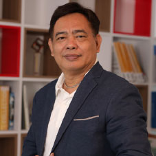 Danilo Aquino,    Managing Director & CEO