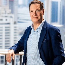 Jorg Huges,   Banking, FinTech & Digital Assets Advisor