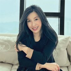 Lina Chong,  Founder