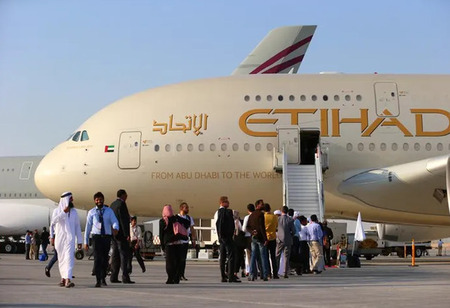 Etihad Airways to Launch New Global Lounge Concept img