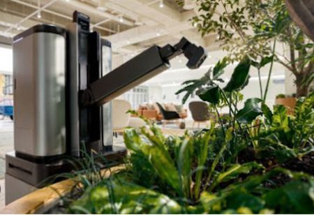 Hyundai Motor Turns Headquarters into Robot-Friendly Workplace