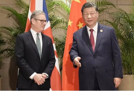 Keir Starmer Meets Xi Jinping to Boost UK-China Economic Ties