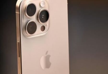 Apple Ponders Price Hike for its Upcoming Fall iPhone Lineup