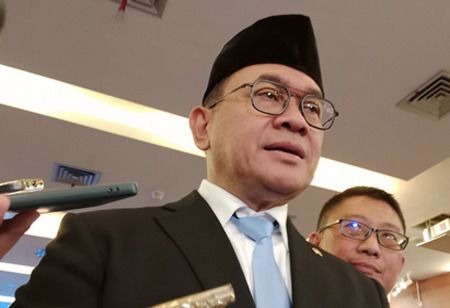 US-Iran Tensions Threaten Indonesia's Energy Sectors: Minister