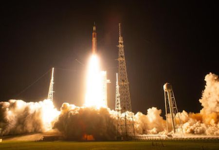 Vietnam's VinSpace Signs SpaceX Launch Deal for 2027