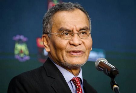 Modernizing Public Healthcare a Priority this Year: Dzulkefly