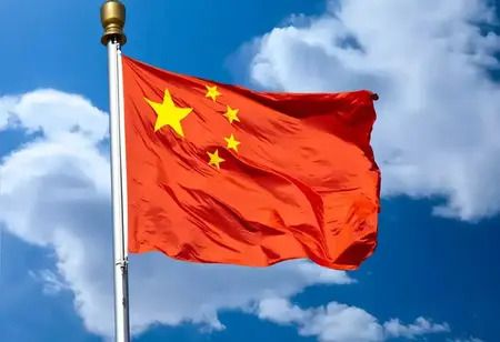 China Services Activity Expands at Slowest Pace in Six Months