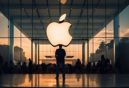 Apple Share Price Rises Five Percent Post $100 Billion US Investment